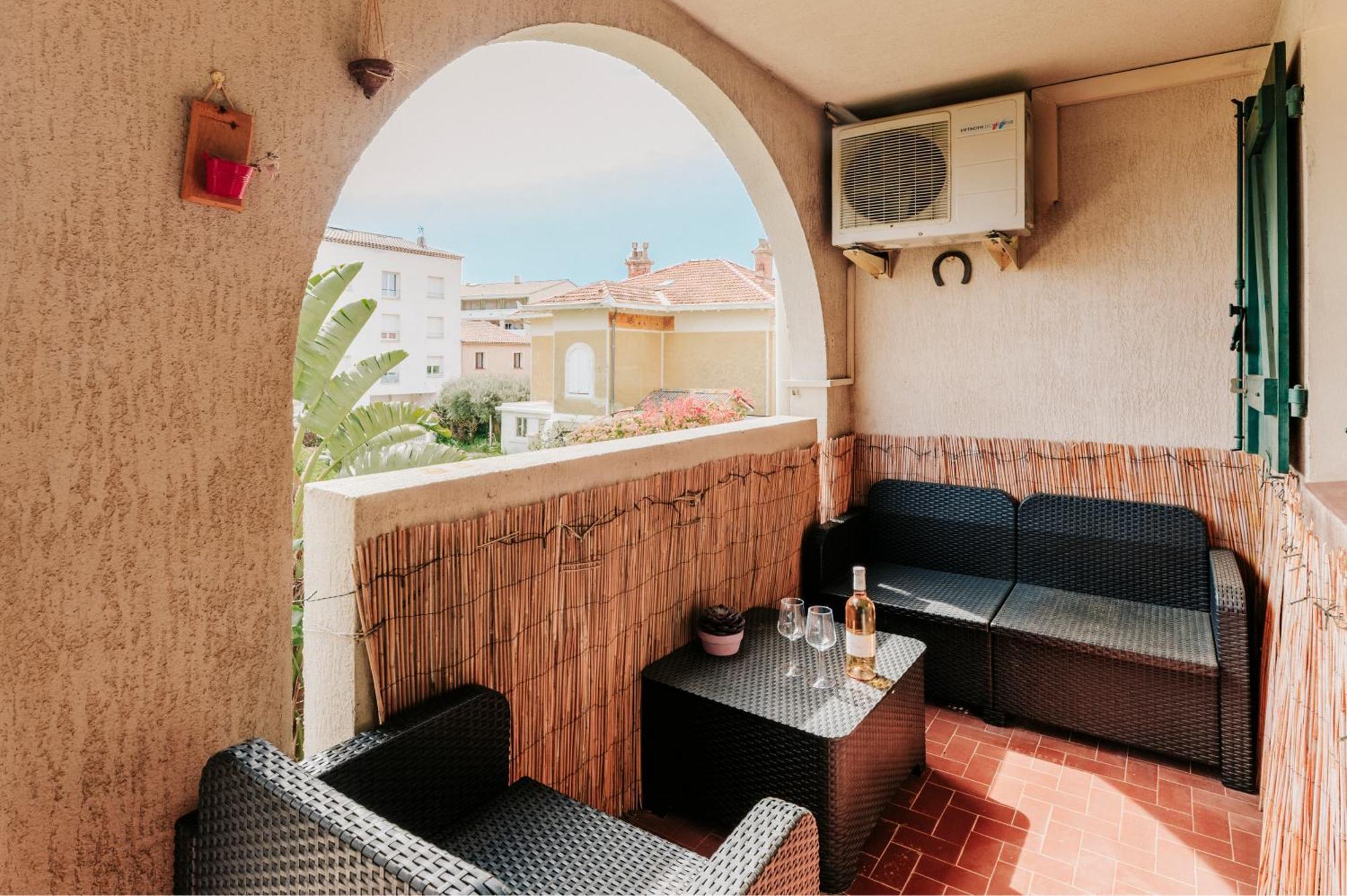 Netflix - Lit Queen Size - Terrasse Plein Sud - Climatisation - 2'Centre-Ville - 6'Mer - Parking Prive - 56M2 - L'Olivine - Offre Speciale 라론드레모레 외부 사진